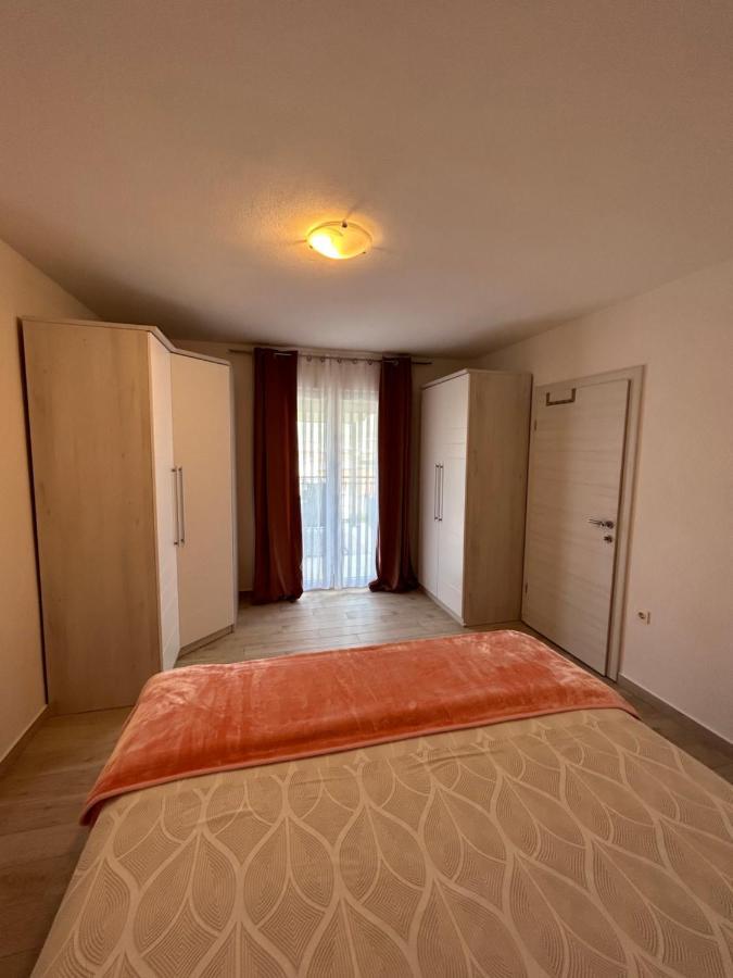 Apartment Salov Τρογκίρ Εξωτερικό φωτογραφία