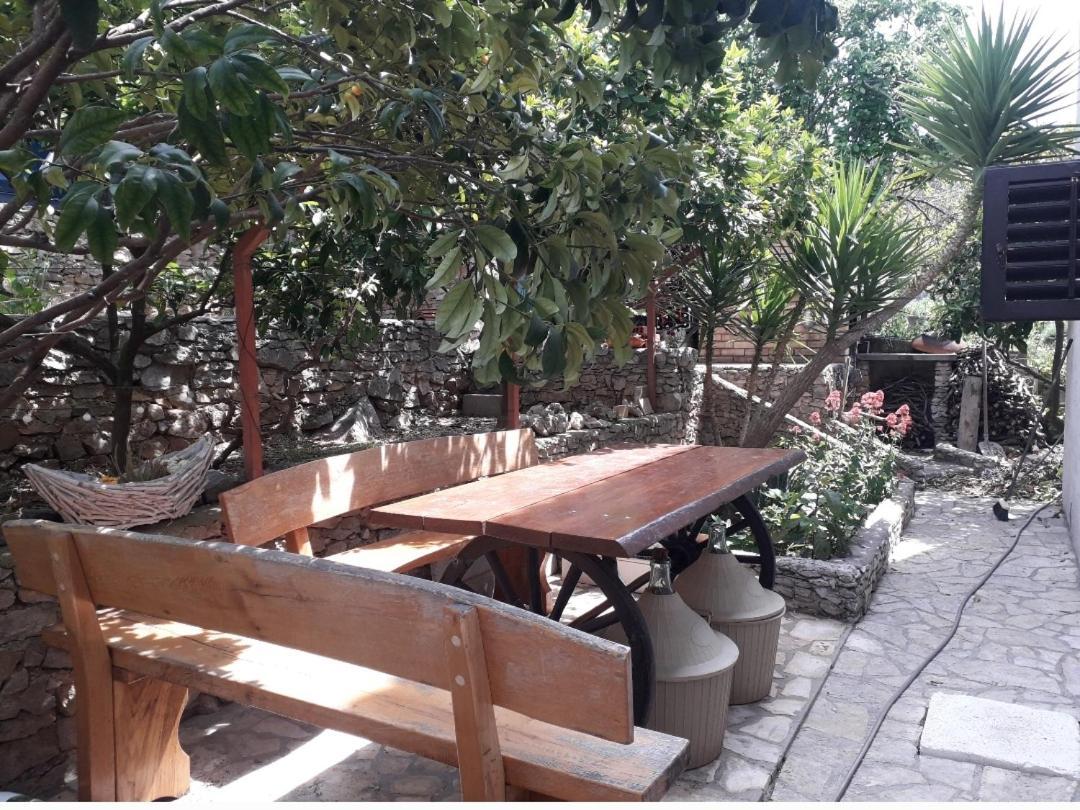 Apartment Salov Τρογκίρ Δωμάτιο φωτογραφία